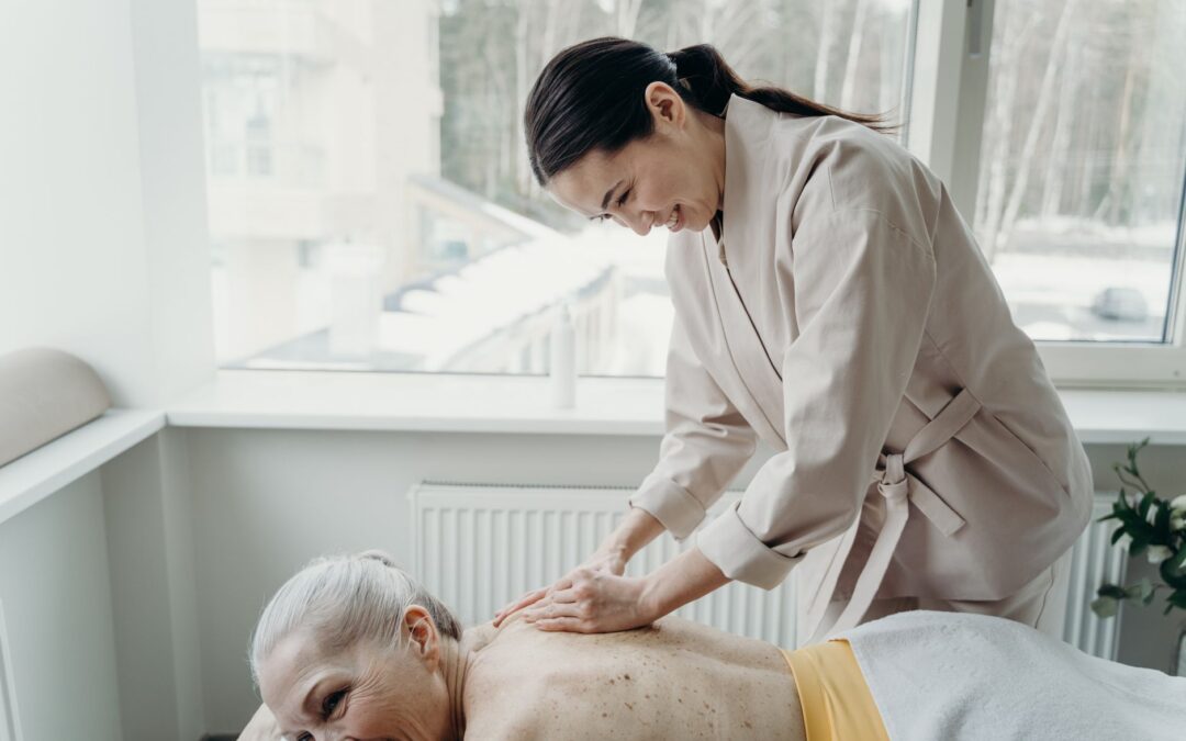 Osteopatia Geriatrica: Benessere nell’Età d’Oro