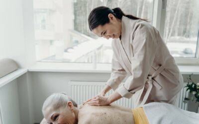 Osteopatia Geriatrica: Benessere nell&rsquo;Et&agrave; d&rsquo;Oro