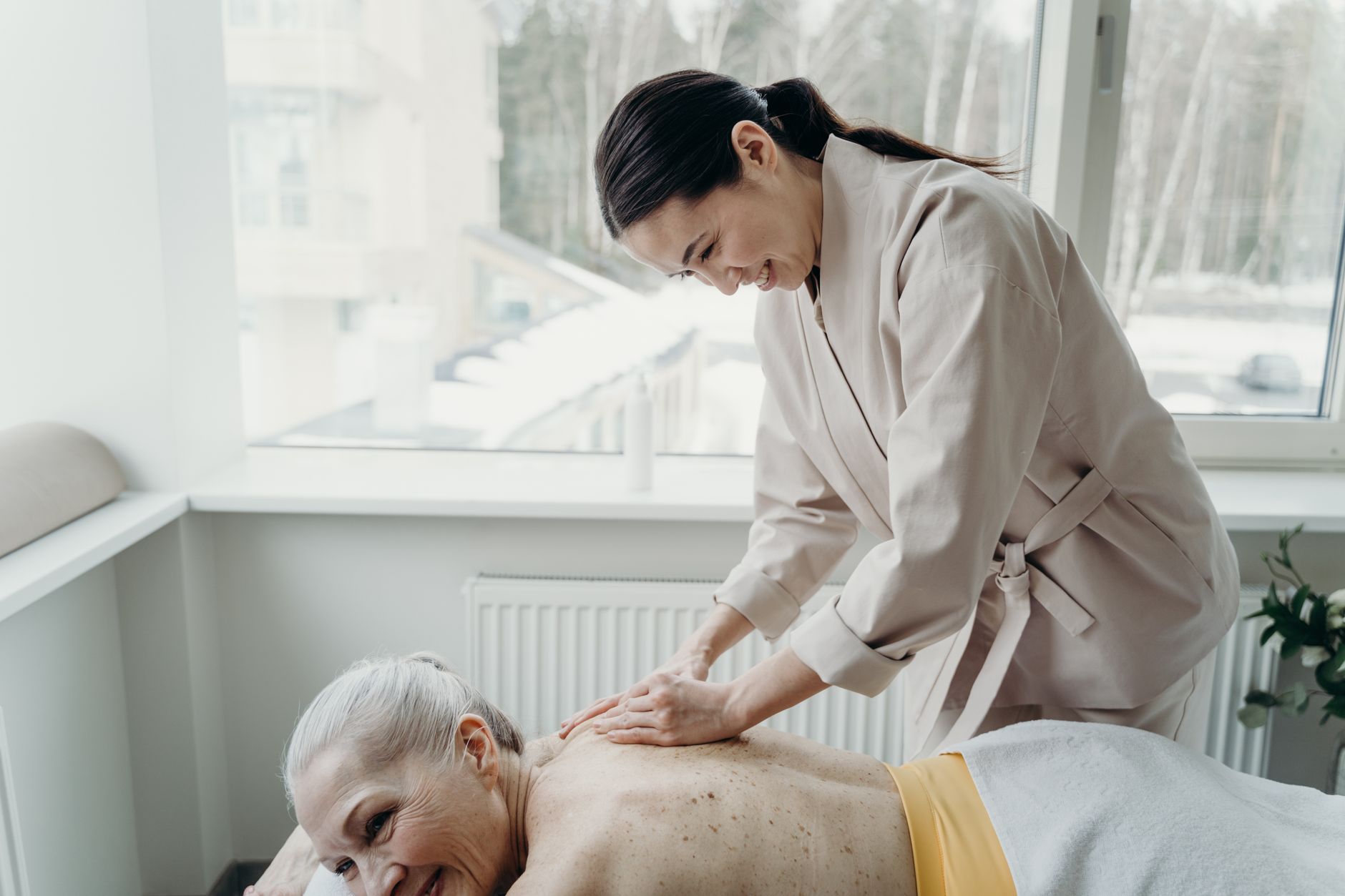 Osteopata Mal di schiena IMG osteopatia geriatrica anziani
